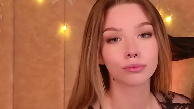 แชท XXX สดของ Sierra_Fane