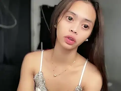 spicy_margaritaxxx 网络视讯表演