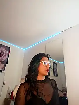 SamathaMay Show in webcam