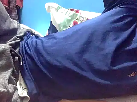 Precumboner 现场XXX聊天