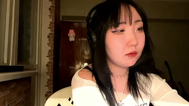 YunananaaのライブXXXチャット