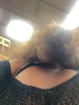 xoxoSELENAxoxo webcam show