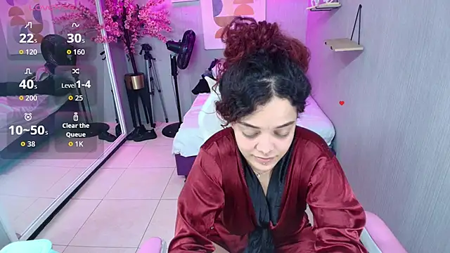 Chat +18 de Maggy_t18 ao vivo