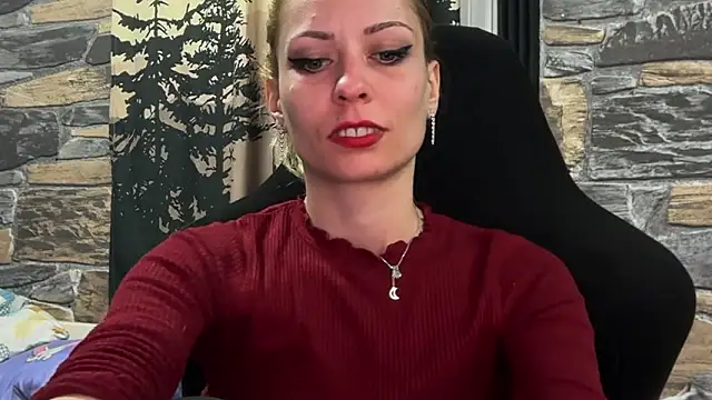 karo123421's Live XXX Chat