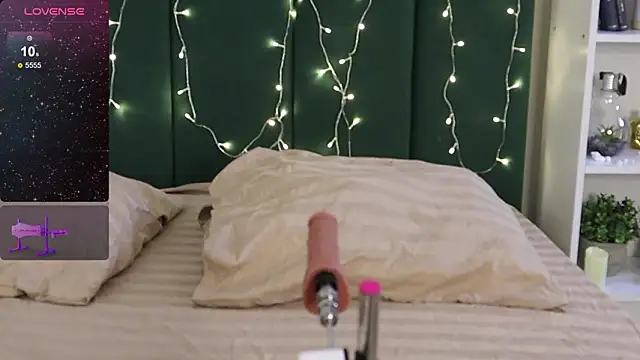 Bonnie_White's Webcam Show