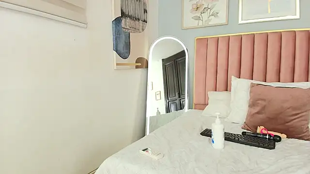 دردشة MarianaScott_ الجنسية المباشرة