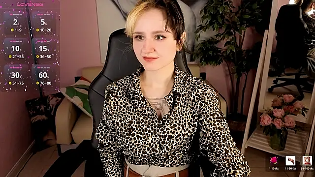 LinaVeritas Chat XXX live