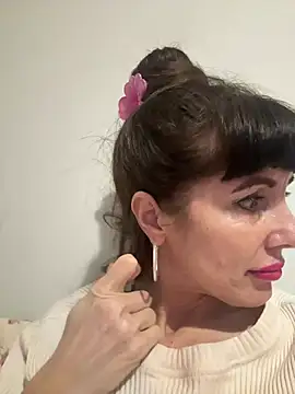 Czat XXX na żywo – LadyLuxLover