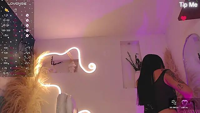 ViolettaHotLatin_'s Live XXX Chat