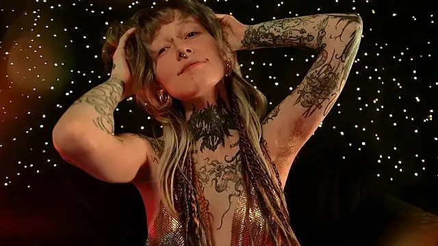 Littlespacemouse élő XXX-chatje