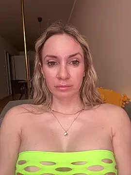 Živý XXX chat Micky_Muffin