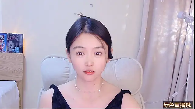 دردشة Coco-Sweetie الجنسية المباشرة