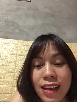 Sarahkiu – Live XXX-chat