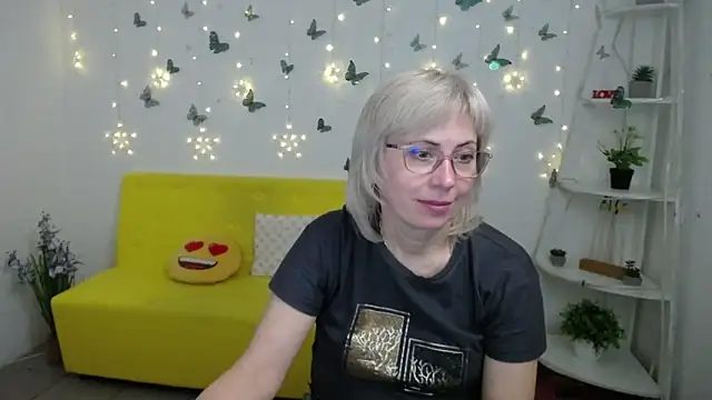 LaurenWishy Chat XXX in diretta