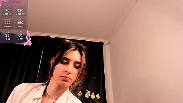 Živý XXX chat JackiYoss