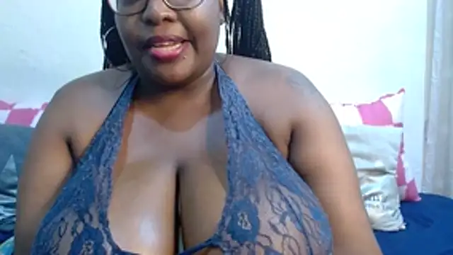 Boobgoddess' Live XXX Chat