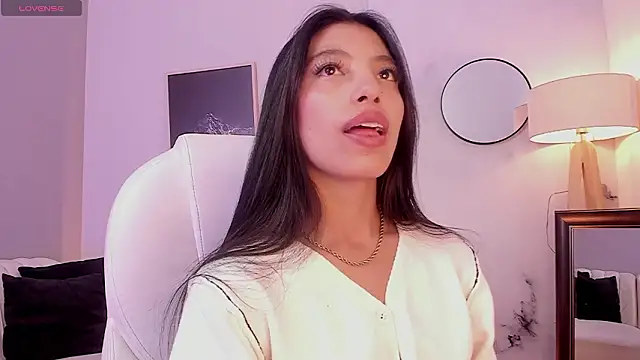 Tiffany_Low Chat XXX in diretta