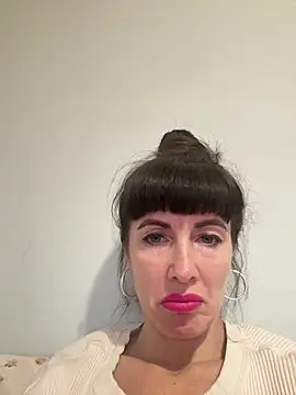 LadyLuxLover – Live XXX-chat