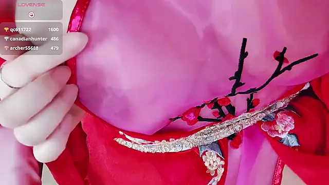 LuckyCute-Tutu 在線直播表演