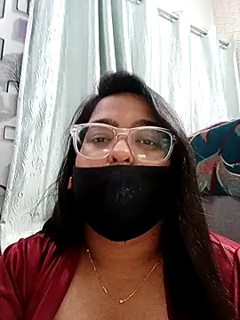 GangbangCouple 即時 XXX 聊天