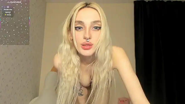 succubantra Chat XXX in diretta