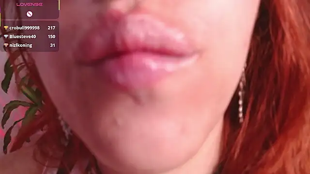 bri_von_dhara__ élő XXX-chatje