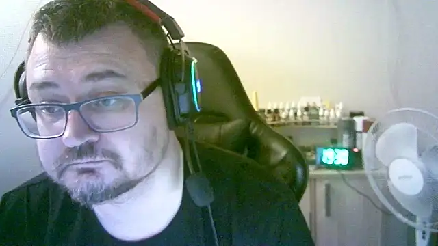 SirAbuser Chat XXX live