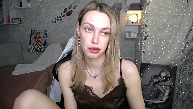 Chat XXX ao vivo de NickyAdamidi