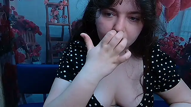 Онлайн чат XXX NeonilaLisova