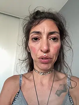 Amani_thewolfn Live XXX chat