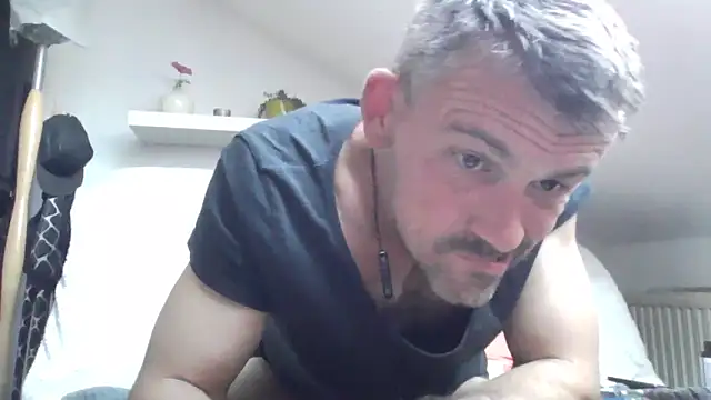 Cambitchboy's Live XXX Chat