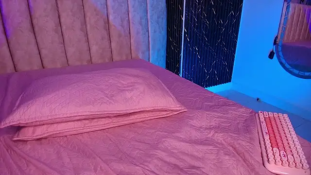 agath_69's Live XXX Chat