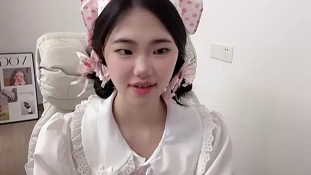 suki-1 Chat XXX in diretta