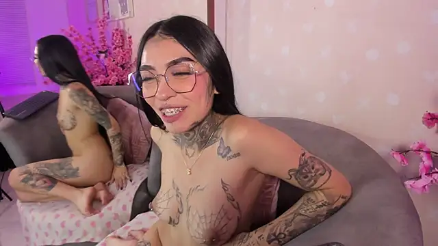 Ashley_Blum_'s Live XXX Chat