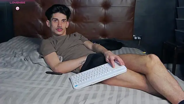 DanielCrush1 – Naživo XXX chat