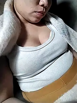 venu00 – Live XXX-chat