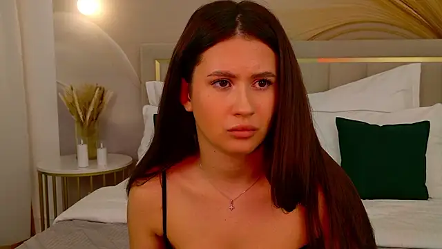 milaleoneli élő XXX-chatje