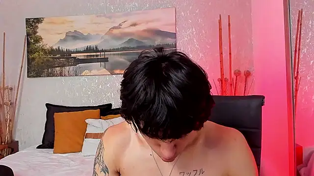 Tyler_durten élő XXX-chatje