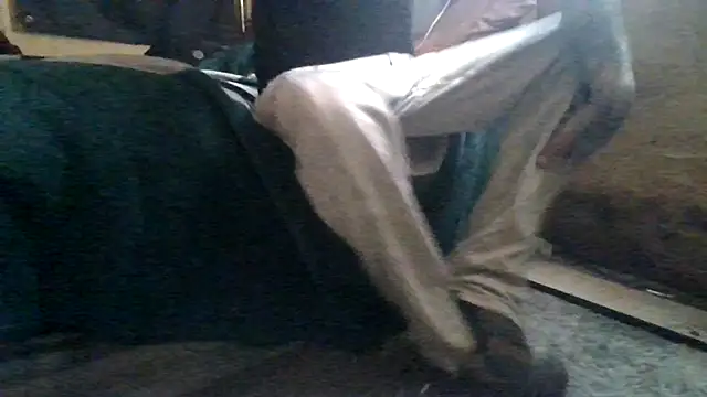 ySqmbVanbe: διαδικτυακό σόου στην κάμερα