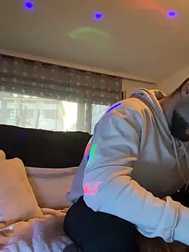 Mohdollmen live XXX chat