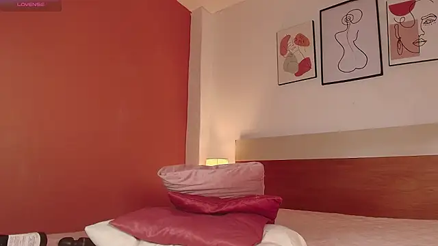 valentina_Noa live XXX chat