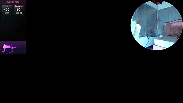 naomidibello Chat XXX live