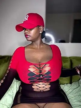 ScarletMuseX Show in webcam