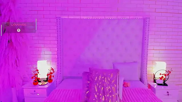 Coco_Balenciaga_'s Live XXX Chat