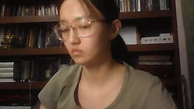 LinaClous Live XXX Chat