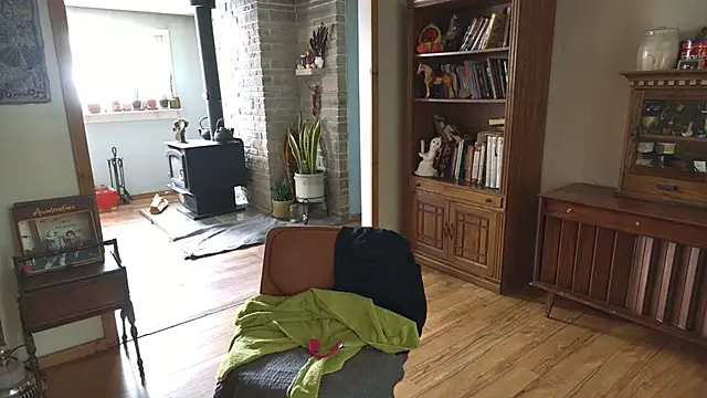 MarcyJones Show in webcam