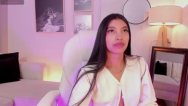 Tiffany_Low's Live XXX Chat