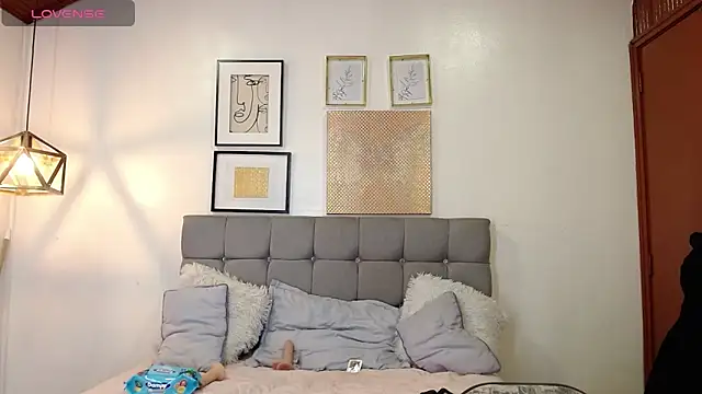 _naomi_s' Live XXX Chat