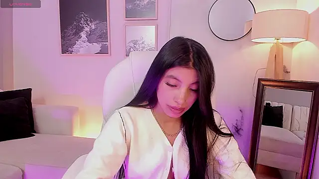 XXX chat uživo modela Tiffany_Low