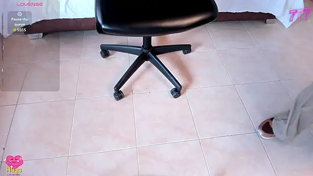 IsabellaaJonessのライブXXXチャット